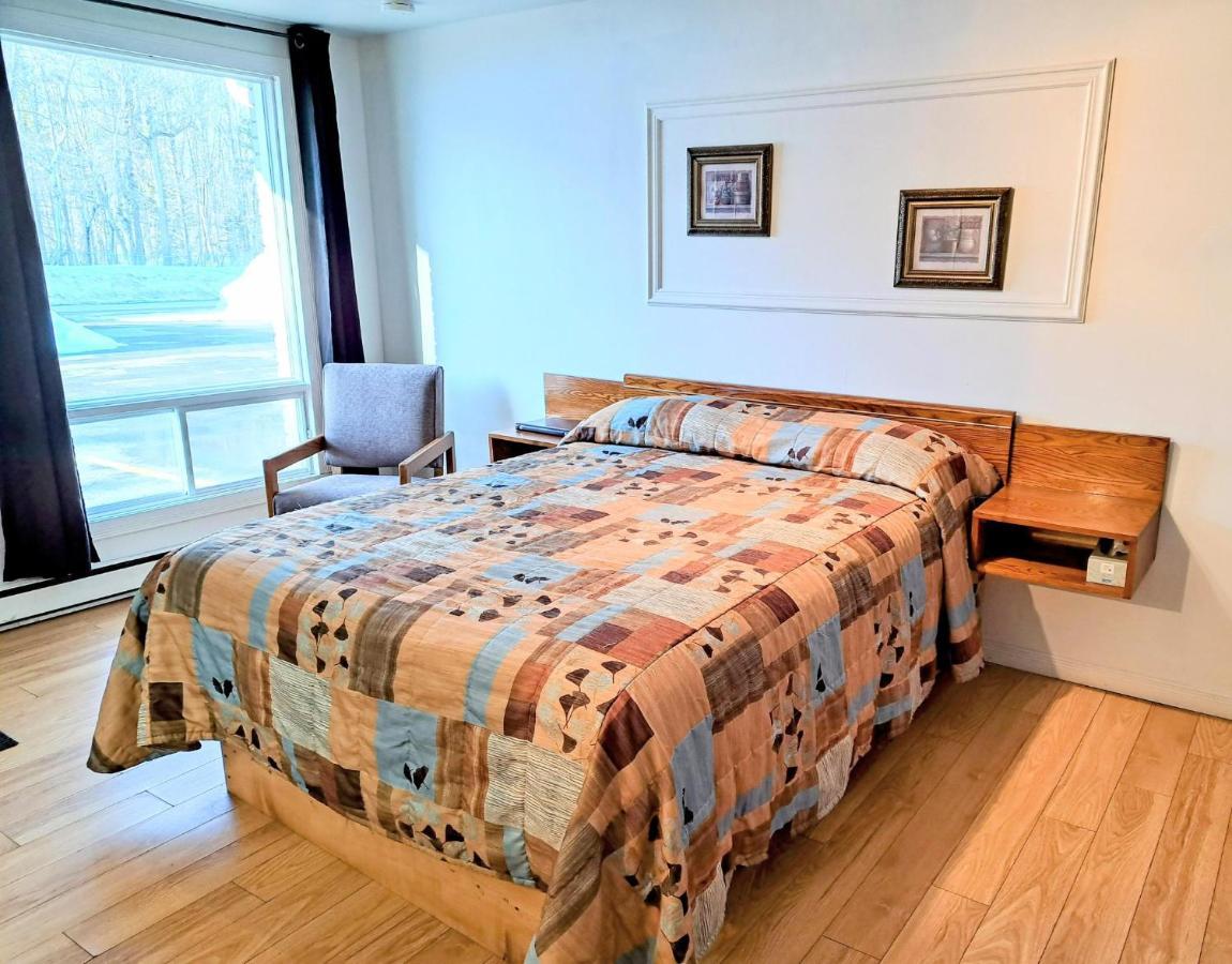 Motel Bonsoir Joliette Ngoại thất bức ảnh