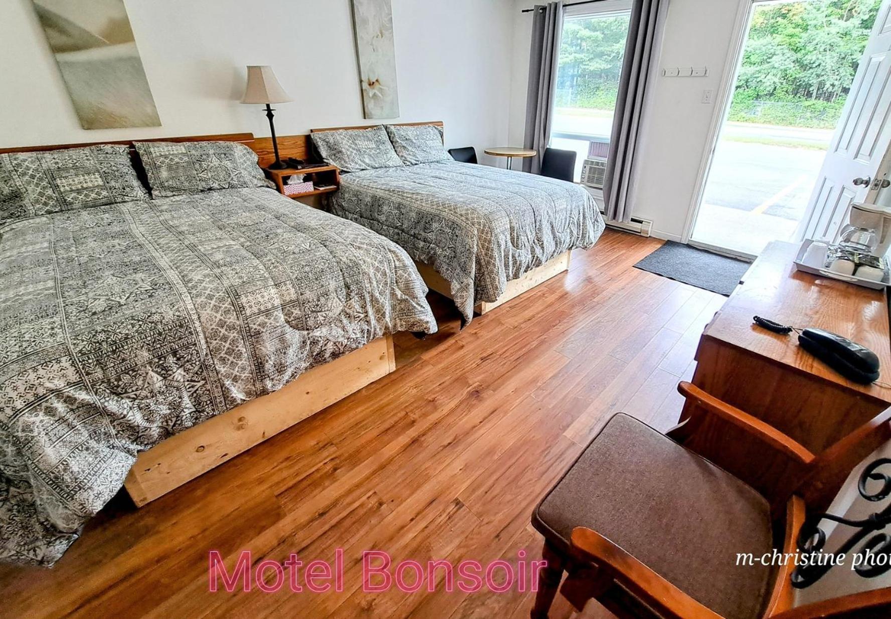 Motel Bonsoir Joliette Ngoại thất bức ảnh