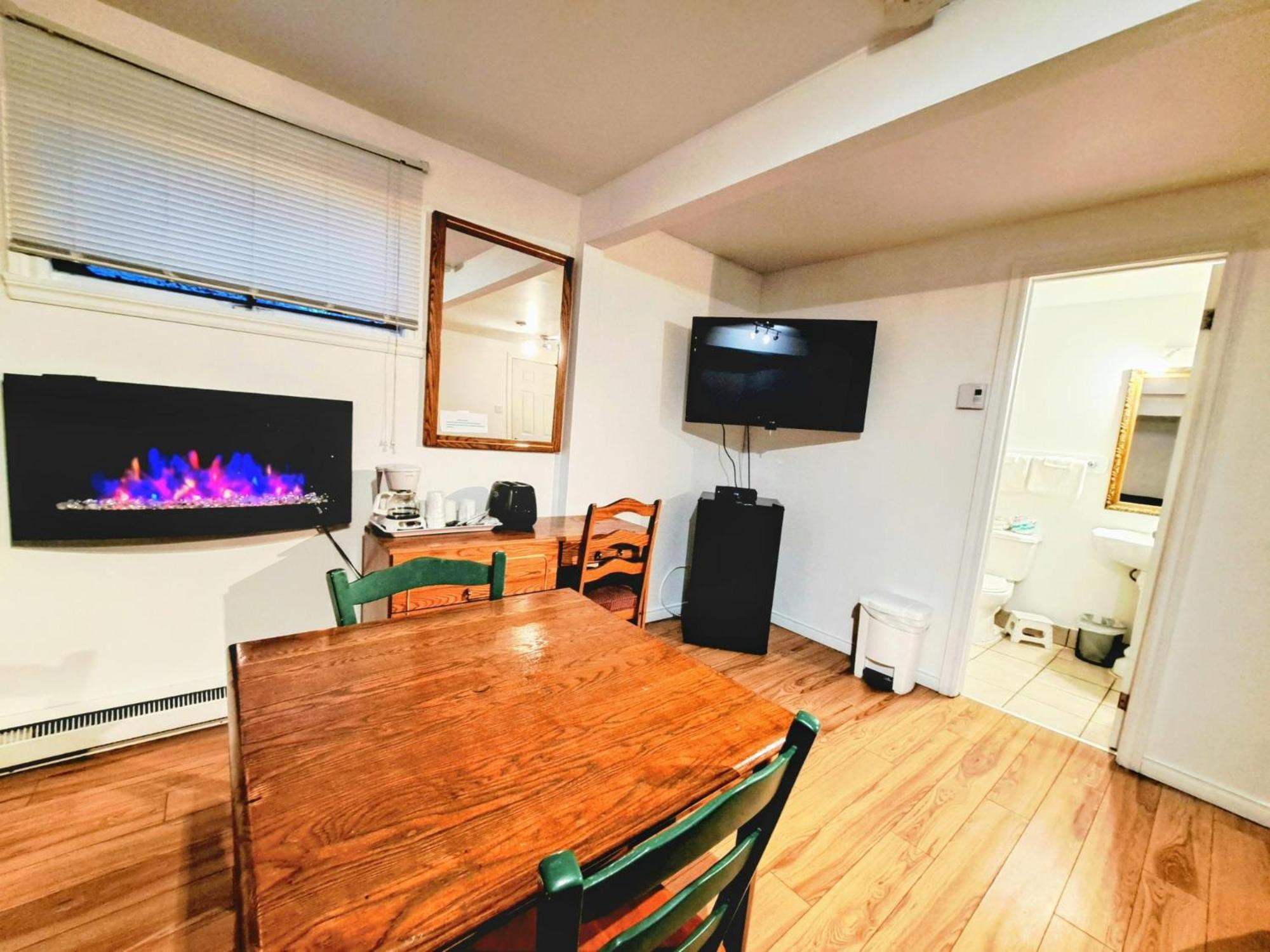 Motel Bonsoir Joliette Ngoại thất bức ảnh